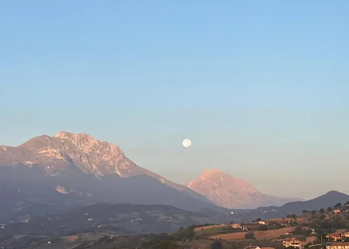 Bed & Breakfast House