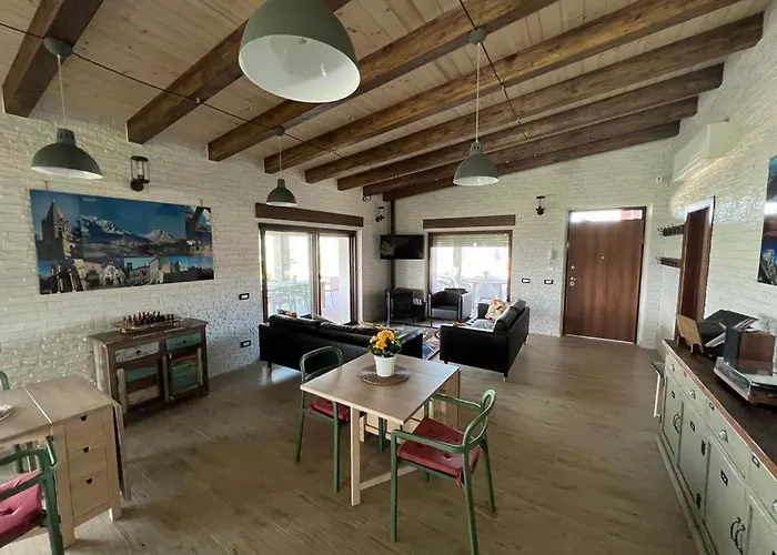 Bed & Breakfast House