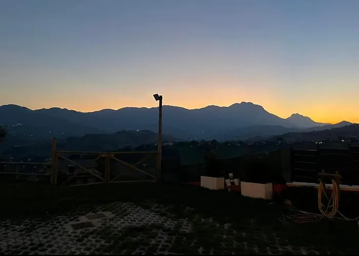 Bed & Breakfast House *