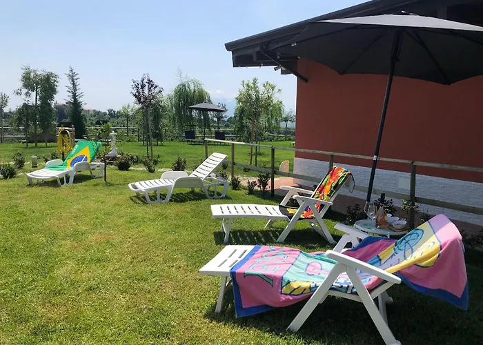 House Bed & Breakfast